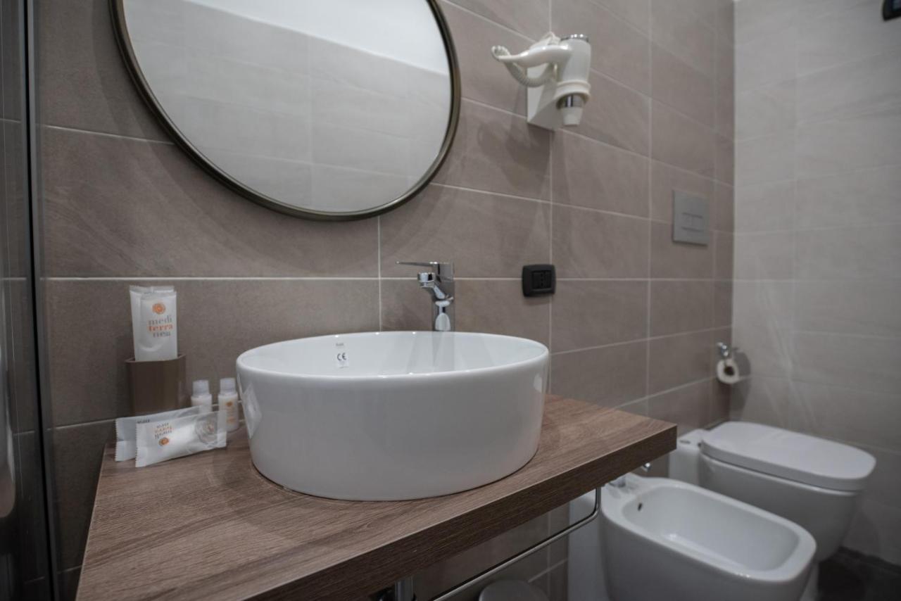 Doria Suites Napoli Exteriör bild