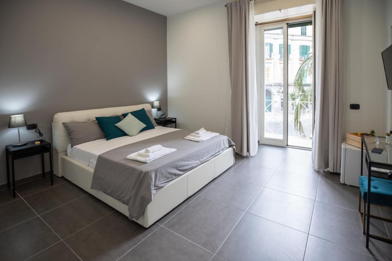 Doria Suites Napoli Exteriör bild