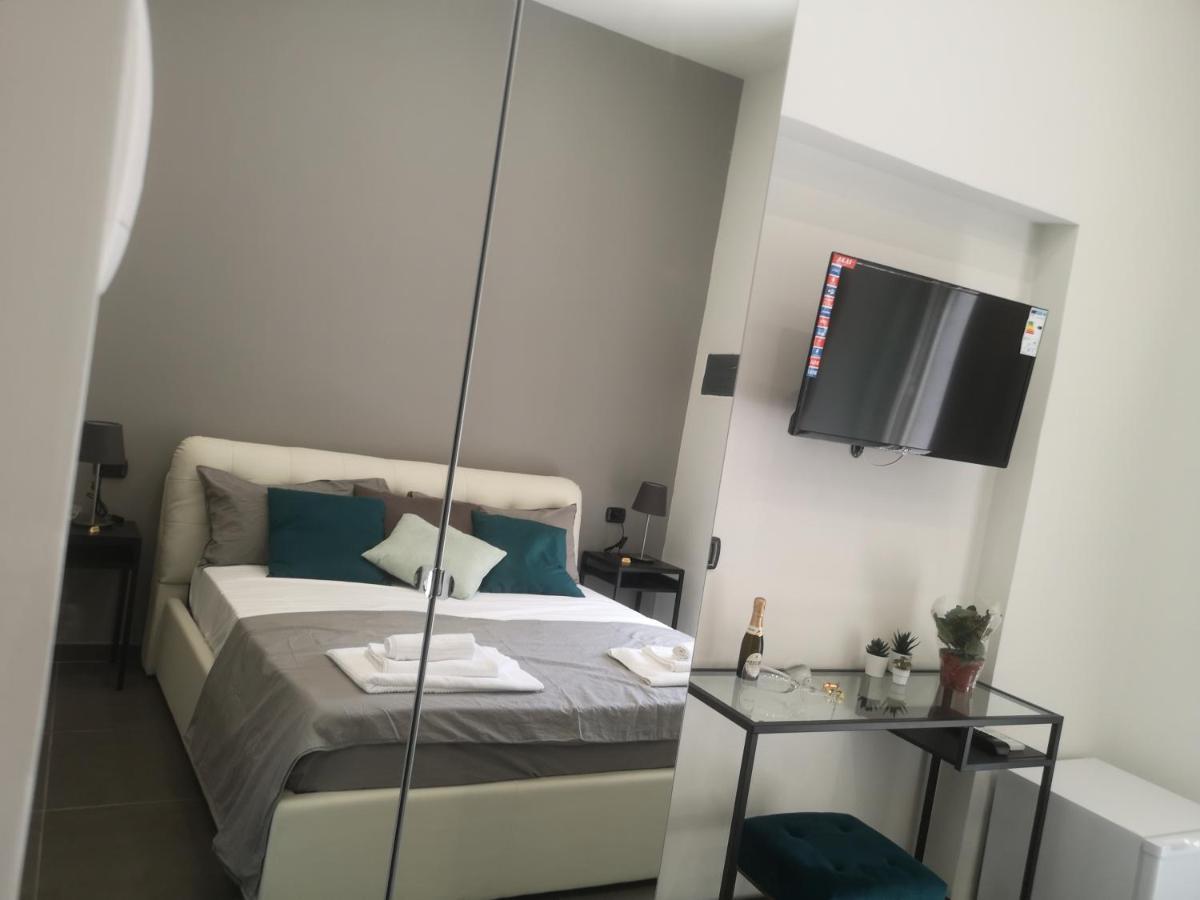 Doria Suites Napoli Exteriör bild