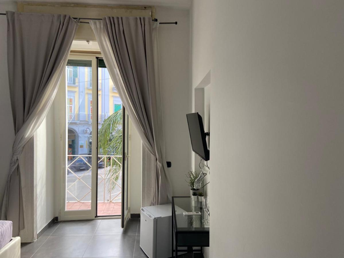 Doria Suites Napoli Exteriör bild